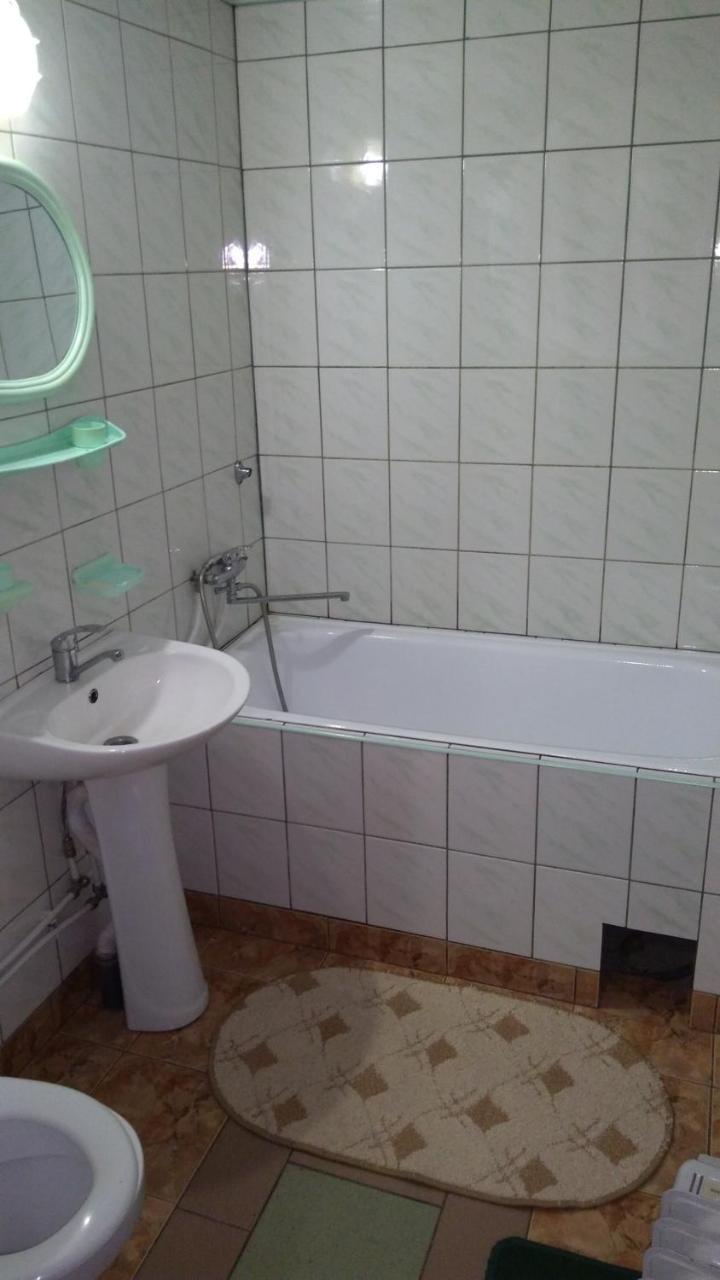Базилік Люкс Apartment Яремче Екстериор снимка